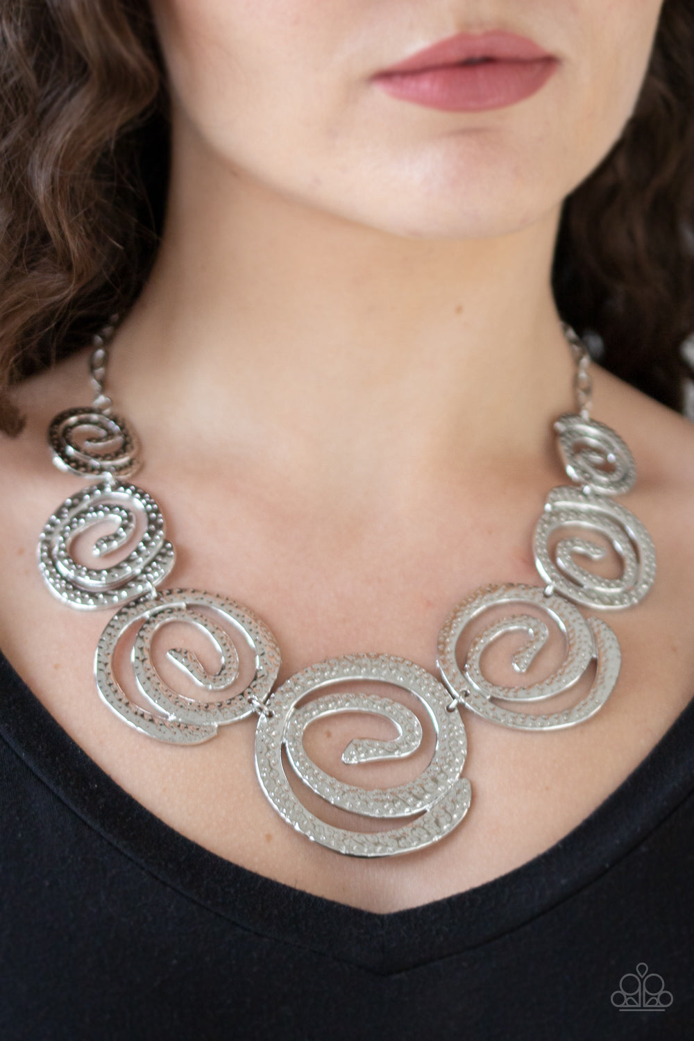 Statement Swirl - Silver - Paparazzi Necklace