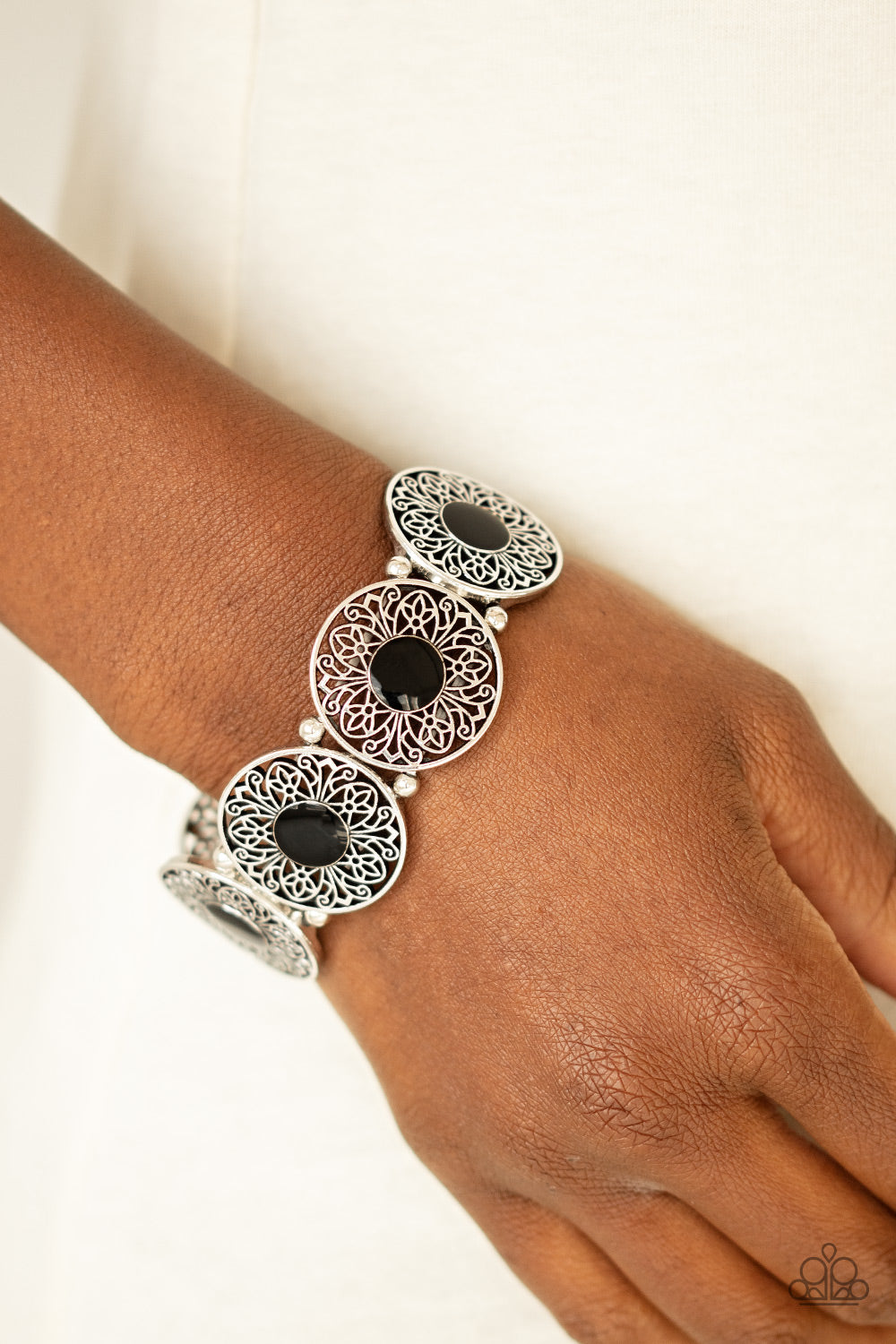 Painted Garden - Black - Paparazzi Bracelet