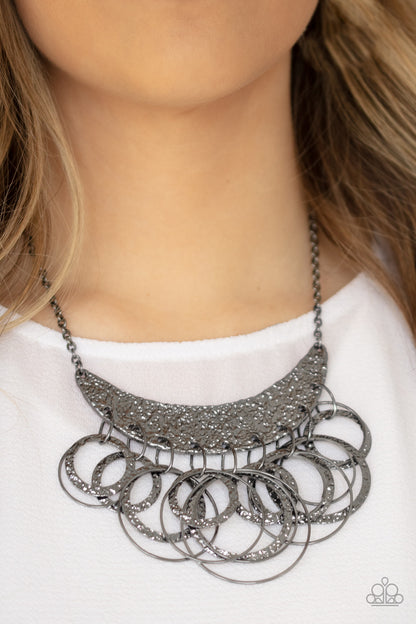 Metro Eclipse - Black - Paparazzi Necklace