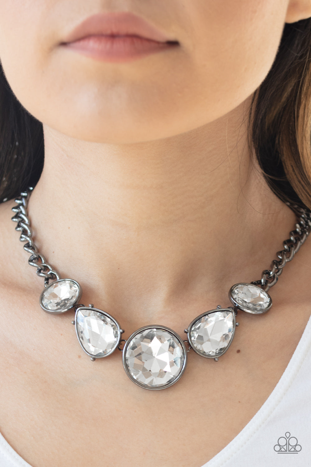 All The World's My Stage - Black Paparazzi Necklace