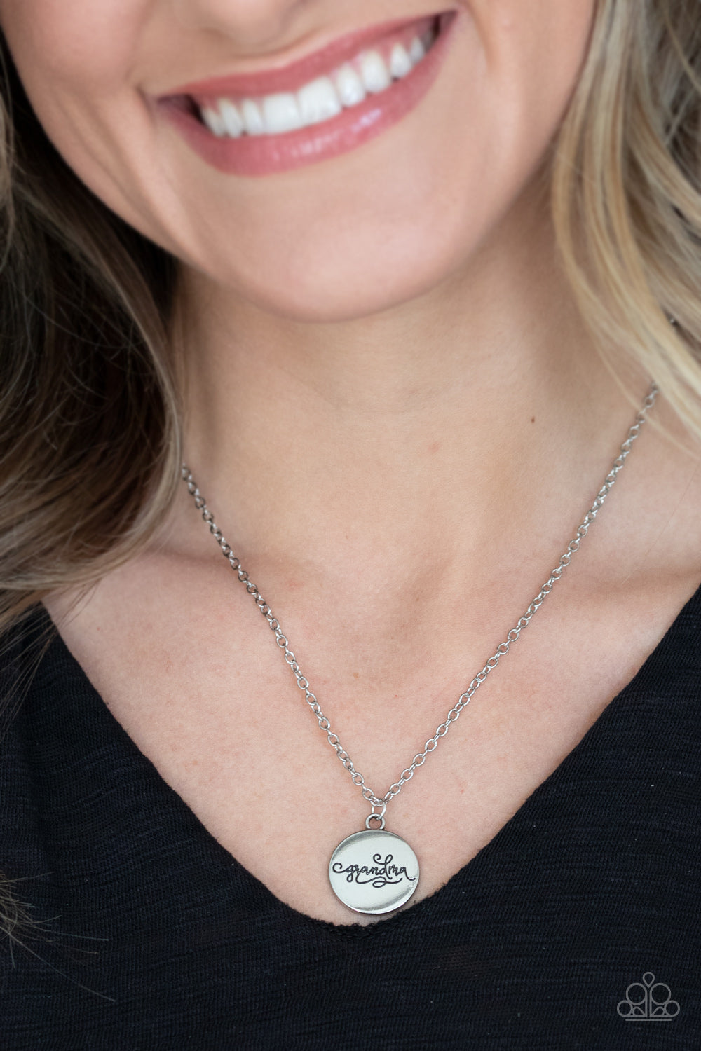 Worlds Best Grandma - Silver - Paparazzi Necklace