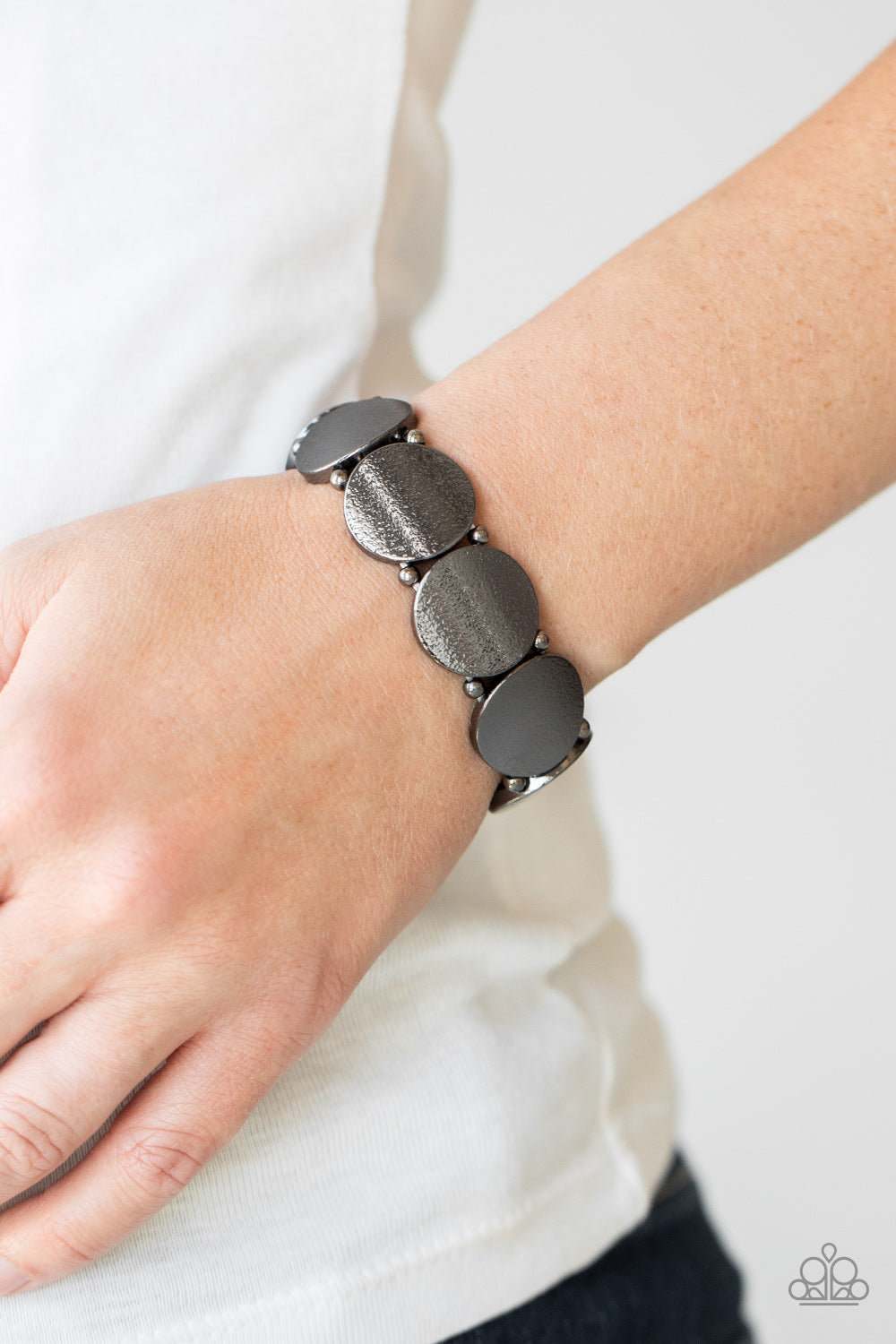 Metallic Spotlight - Black - Paparazzi Bracelet