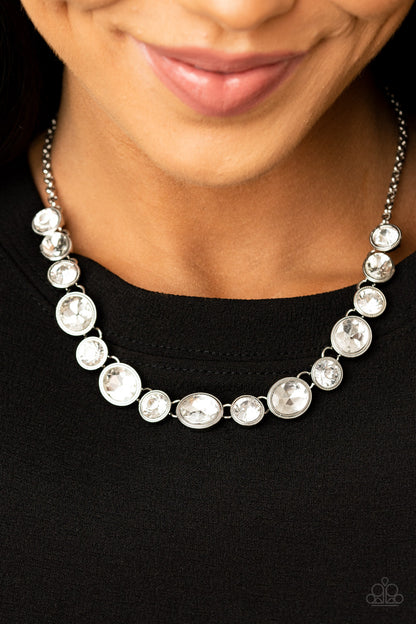 Girls Gotta Glow - White - Paparazzi Necklace (LOP)