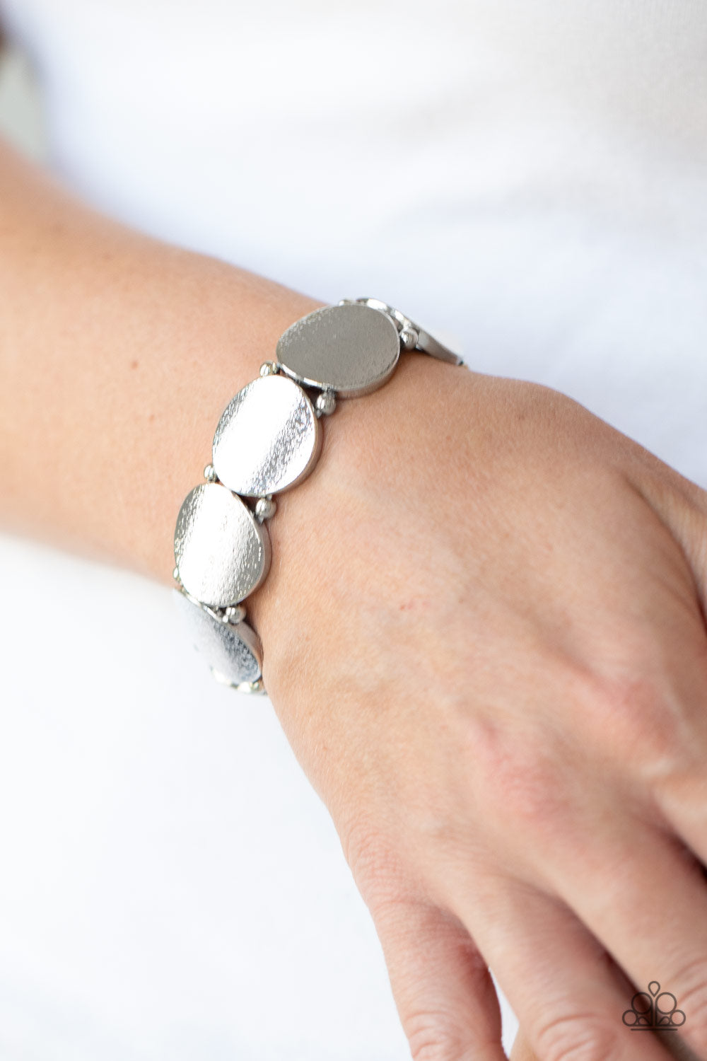 Metallic Spotlight - Silver - Paparazzi Bracelet