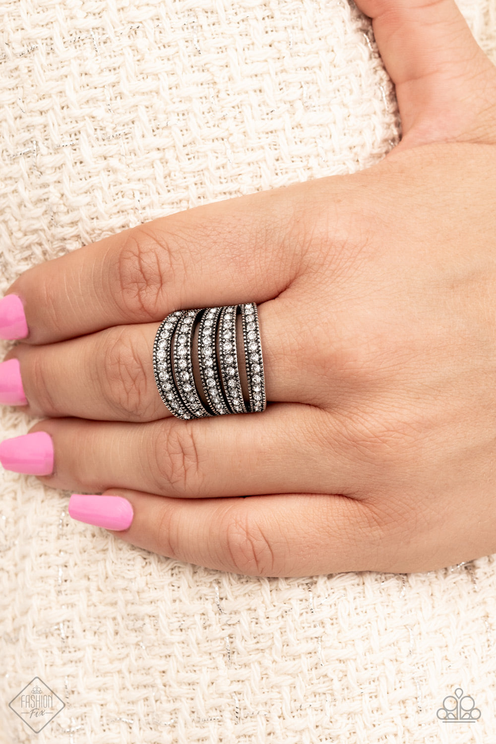 Fiercely 5th Avenue - Complete Trend Blend Fashion Fix Set (September 2021)