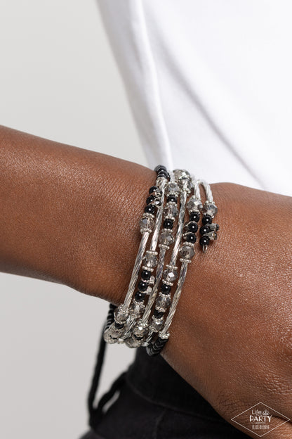 Head-Turning Twinkle - Black - Paparazzi Bracelet (2023 Black Diamond LOP)