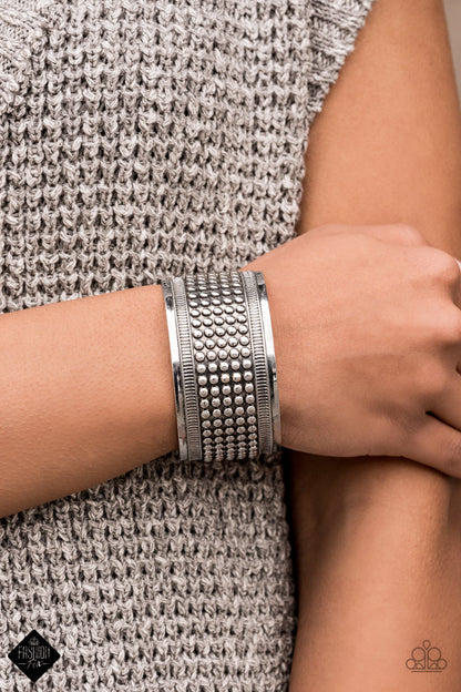Bronco Bust - Silver - Paparazzi Bracelet