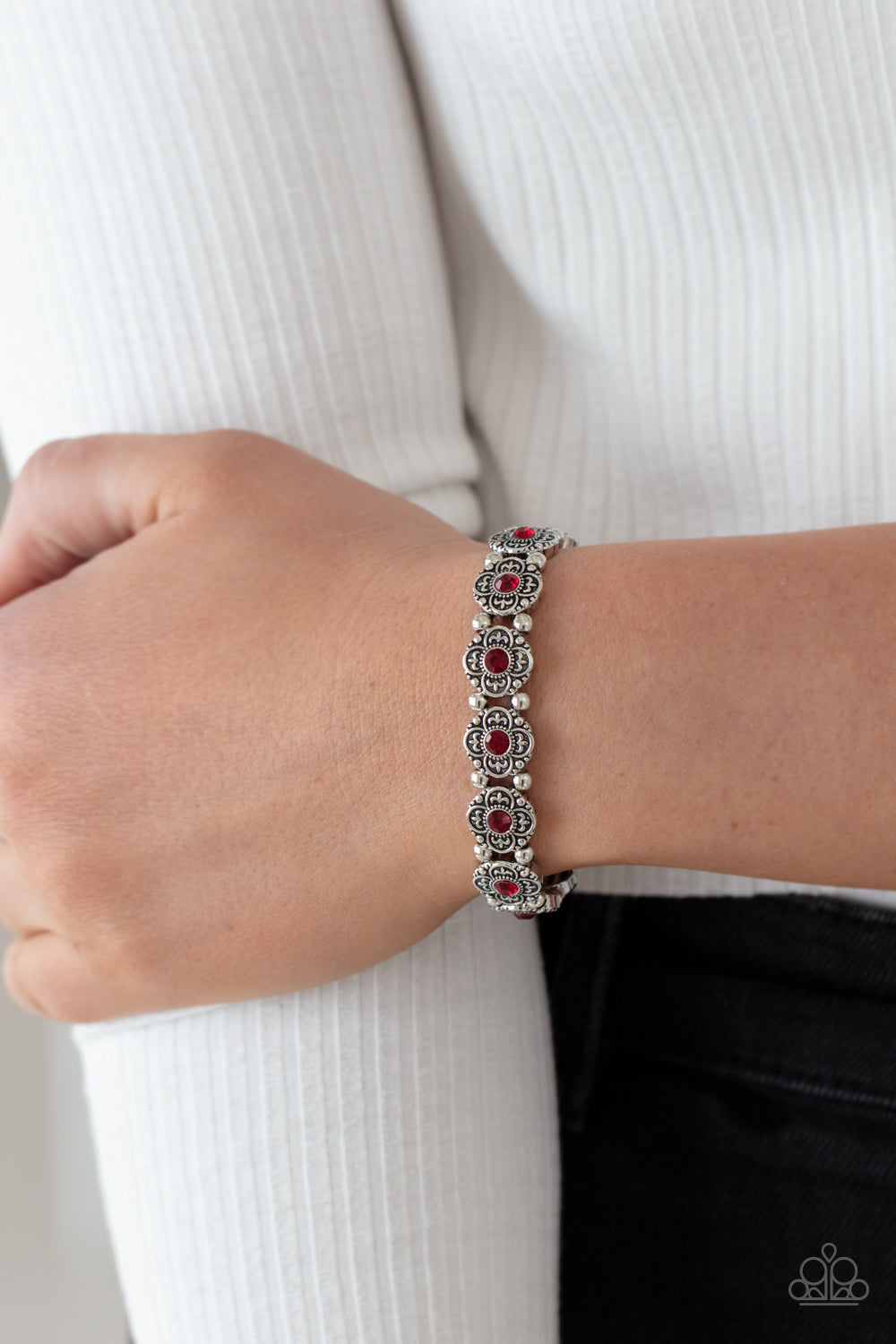 Trés Magnifique - Red - Paparazzi Bracelet