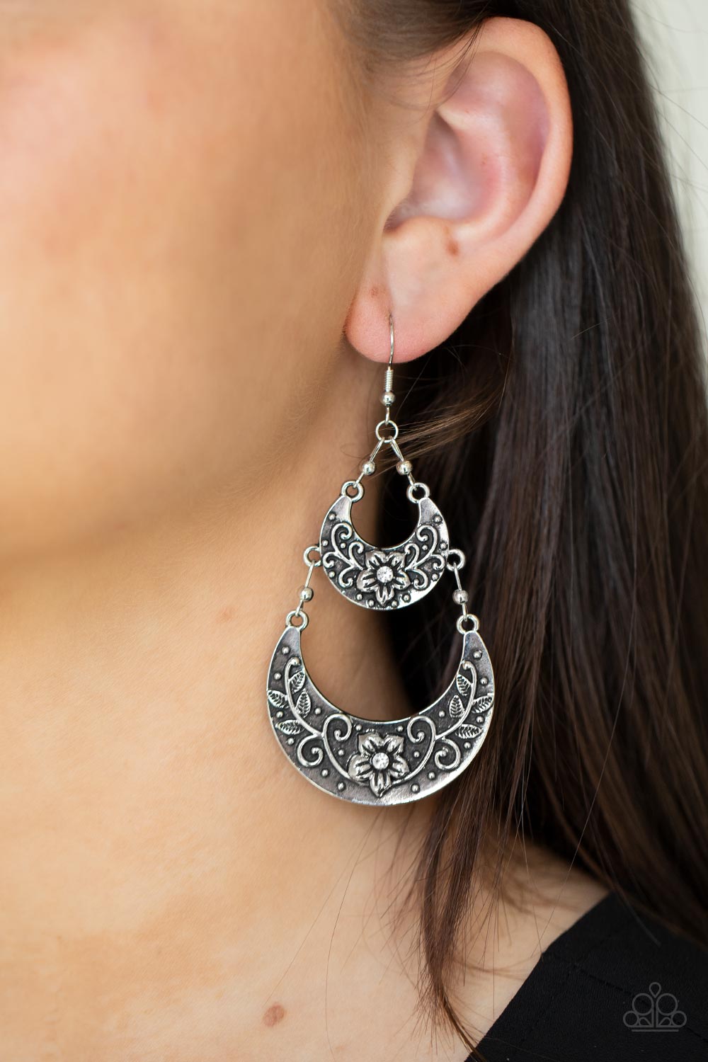Springtime Gardens - White - Paparazzi Earrings