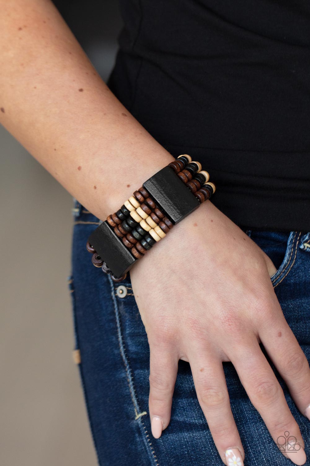 Aruba Attire - Black - Paparazzi Bracelet