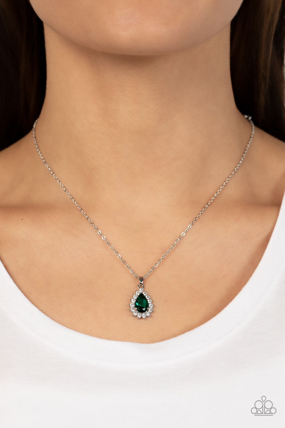 A Guiding SOCIALITE - Green - Paparazzi Necklace