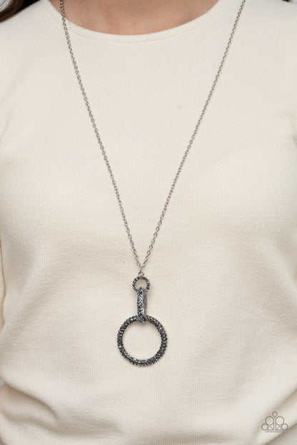 Radiant Ringleader - Silver - Paparazzi Necklace
