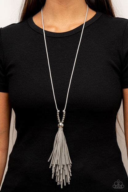 A Clean Sweep - Silver - Paparazzi Necklace