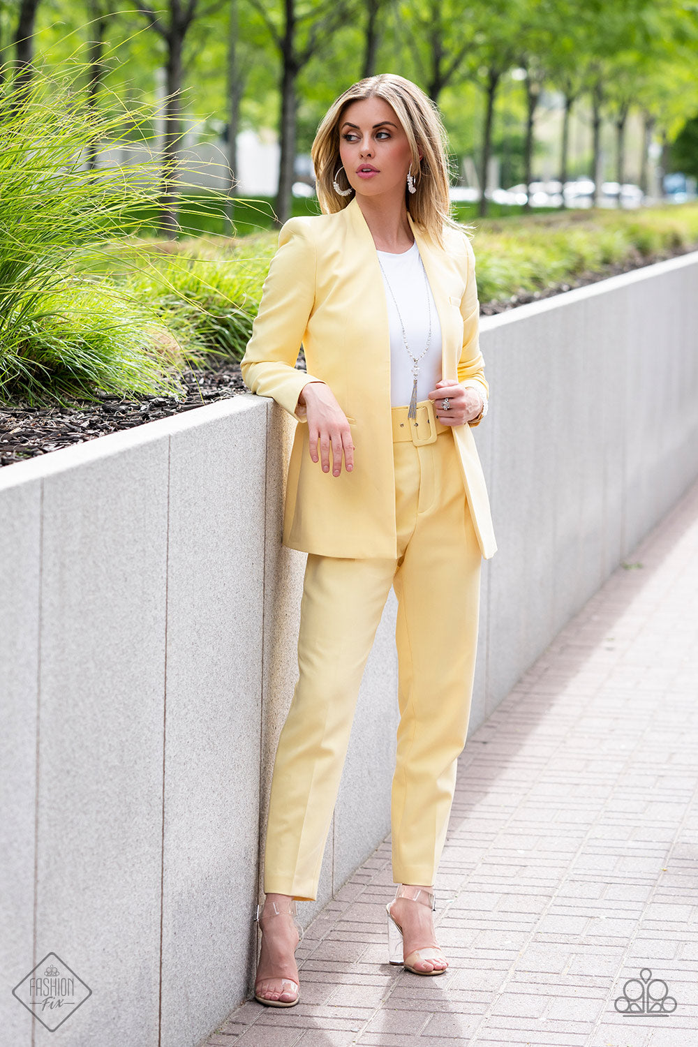 Fiercely 5th Avenue - Complete Trend Blend - Paparazzi 2022 Fashion Fix