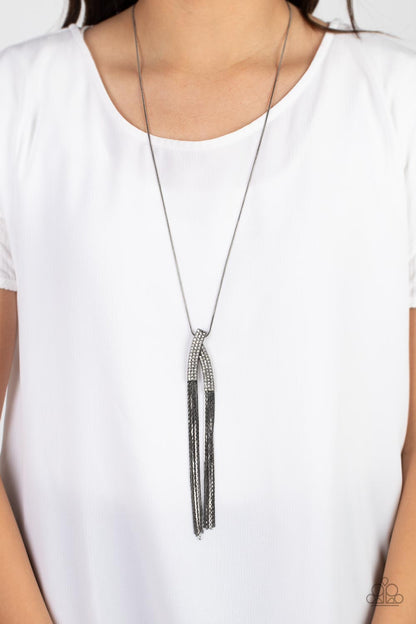 Out of the SWAY - Black - Paparazzi Necklace
