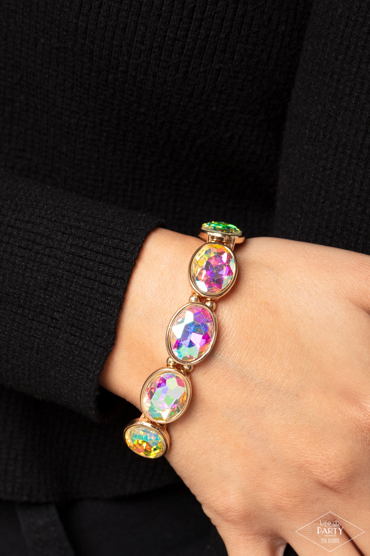 Diva In Disguise - Gold - Paparazzi Bracelet (2023 Pink Diamond LOP)