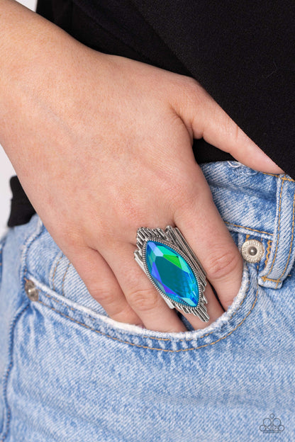 Stunning Showman - Green - Paparazzi Ring