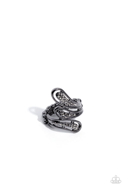 Flared Fashion - Black - Paparazzi Ring