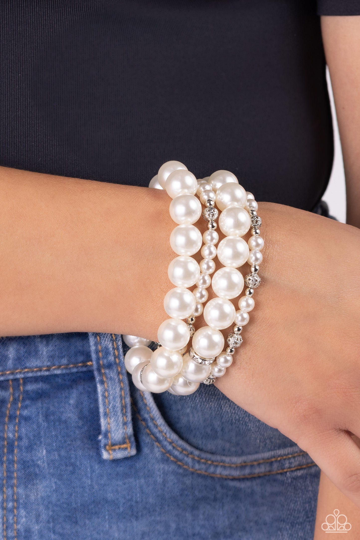 Vastly Vintage - White - Paparazzi Bracelet