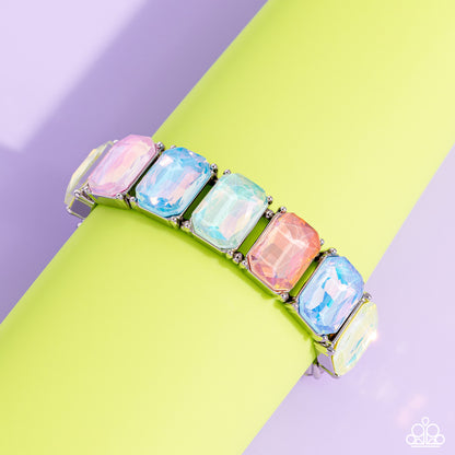 Glamorous Getaway - Multi - Paparazzi Bracelet (2024 March LOP)