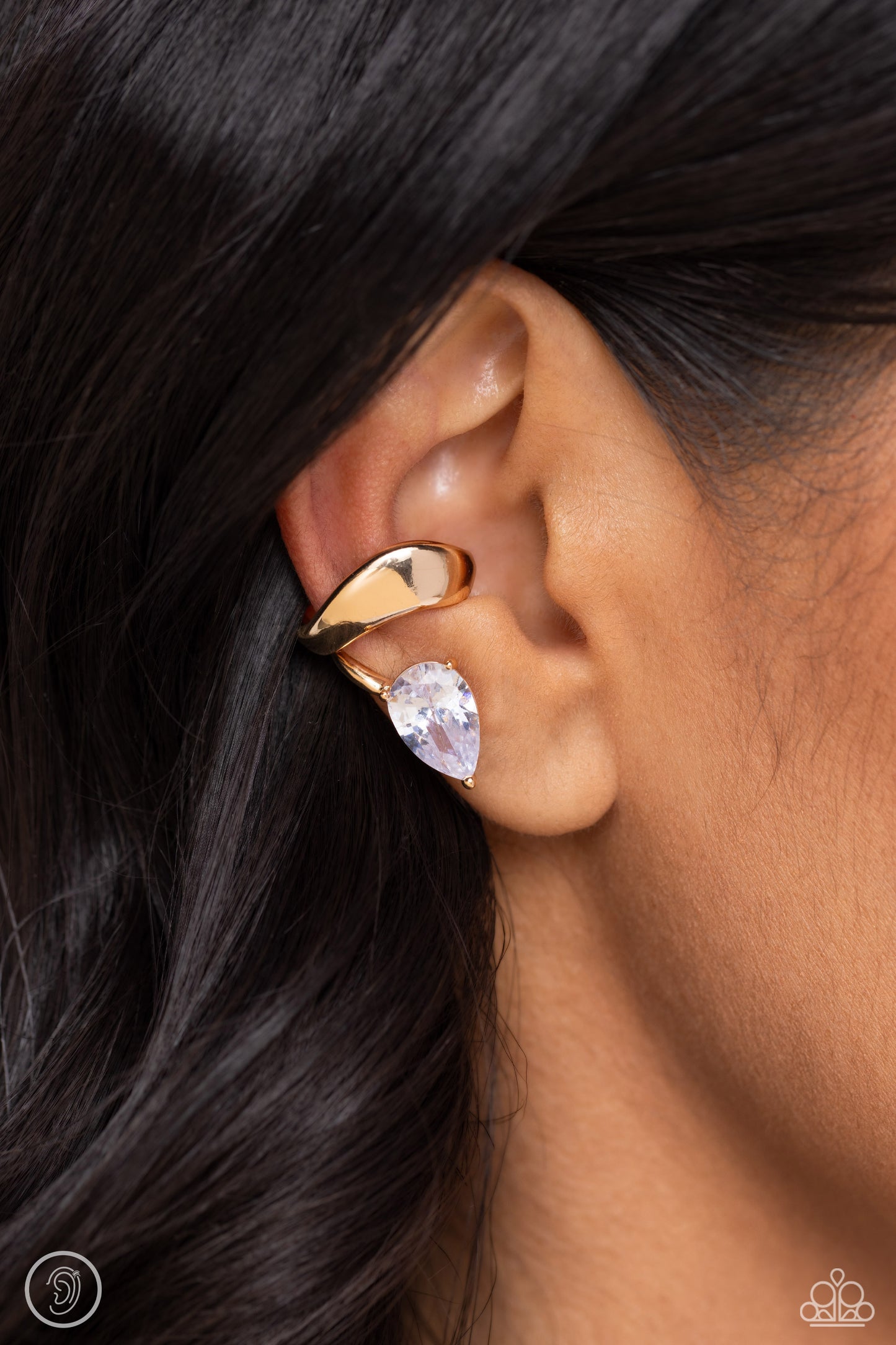 Twisting Teardrop - Paparazzi Earrings