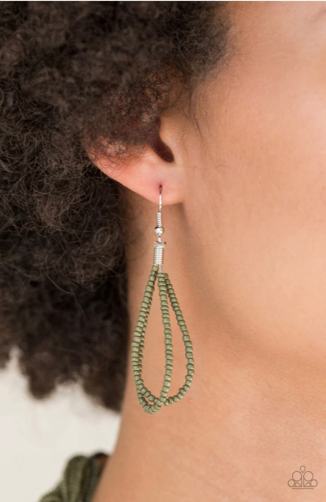 A Standing Ovation - Green - Paparazzi Necklace