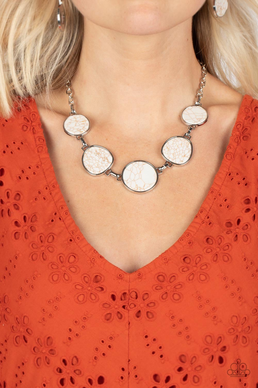 Mocha Vibe - Santa Fe Flats Paparazzi Necklace and Flat Out Frontier Bracelet